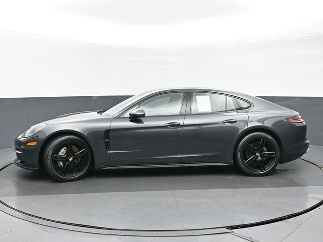 2018 Porsche Panamera Base