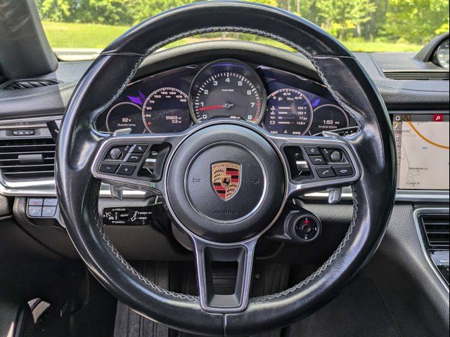 2018 Porsche Panamera Base