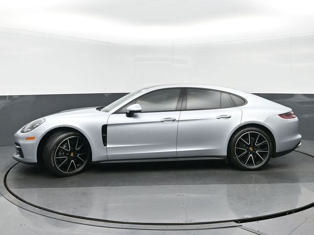 2018 Porsche Panamera Base