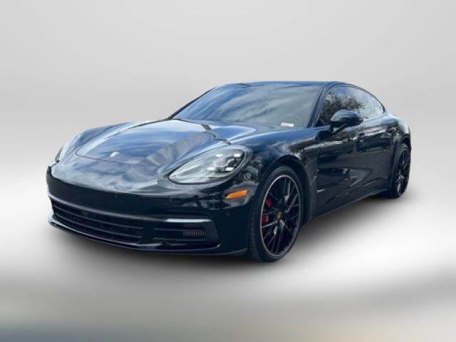 2018 Porsche Panamera 4S