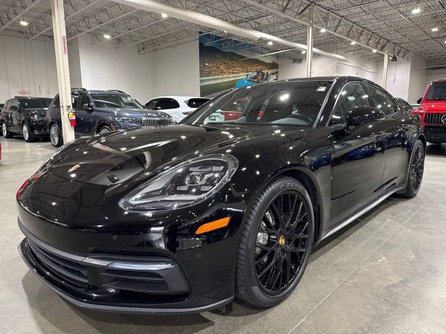 2018 Porsche Panamera Base