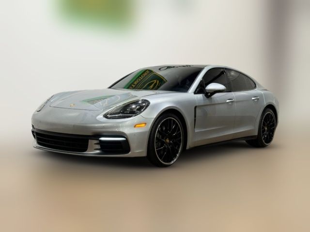 2018 Porsche Panamera Base