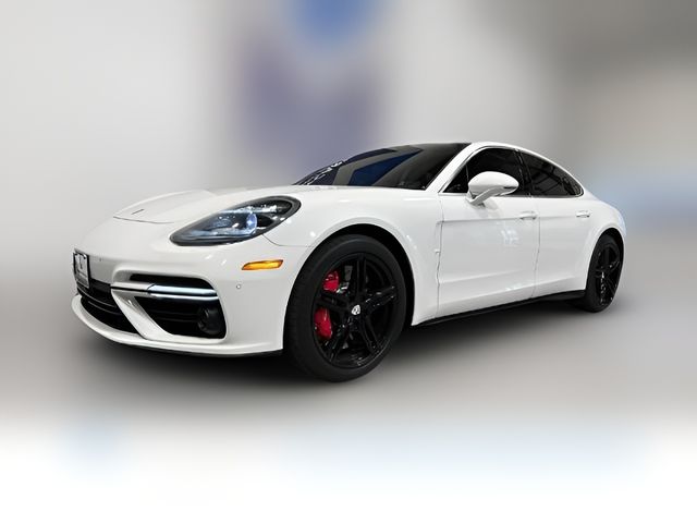 2018 Porsche Panamera Turbo