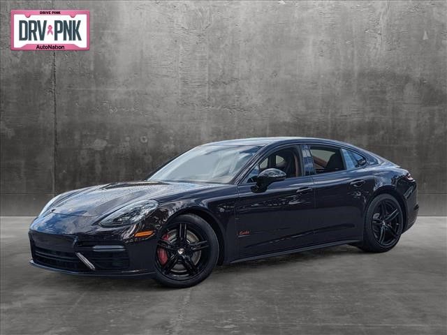 2018 Porsche Panamera Turbo