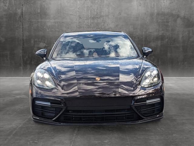 2018 Porsche Panamera Turbo