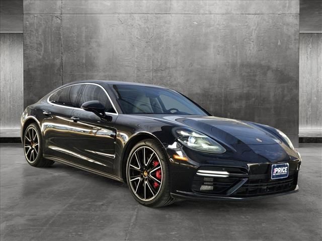 2018 Porsche Panamera Turbo