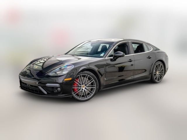 2018 Porsche Panamera Turbo