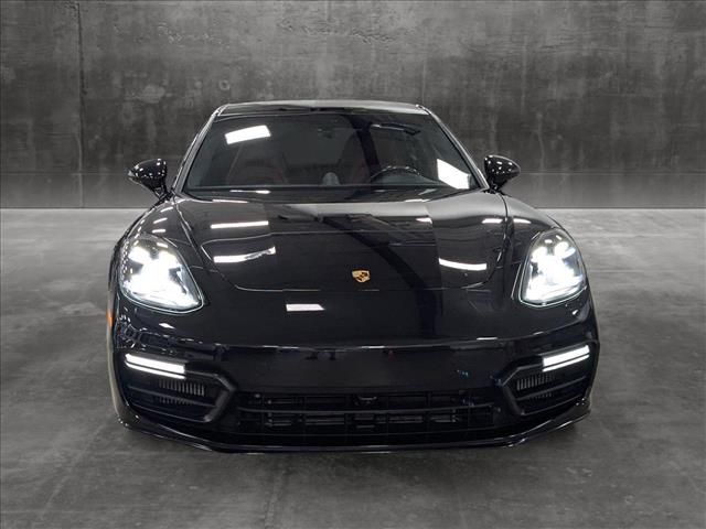 2018 Porsche Panamera Turbo