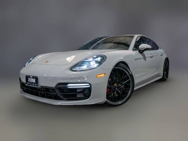 2018 Porsche Panamera Turbo