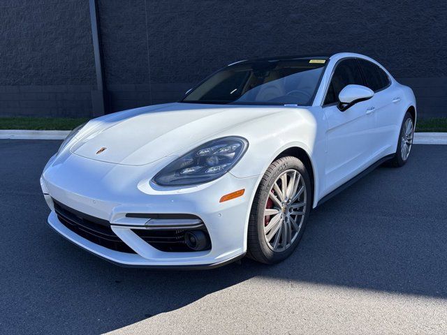 2018 Porsche Panamera Turbo