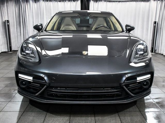 2018 Porsche Panamera Turbo