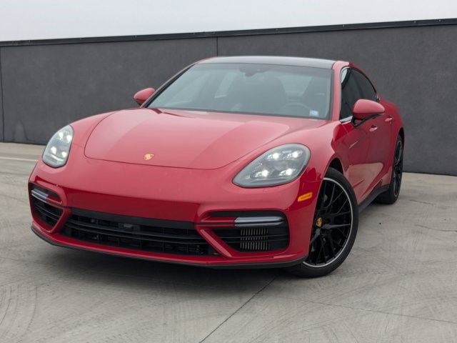 2018 Porsche Panamera Turbo