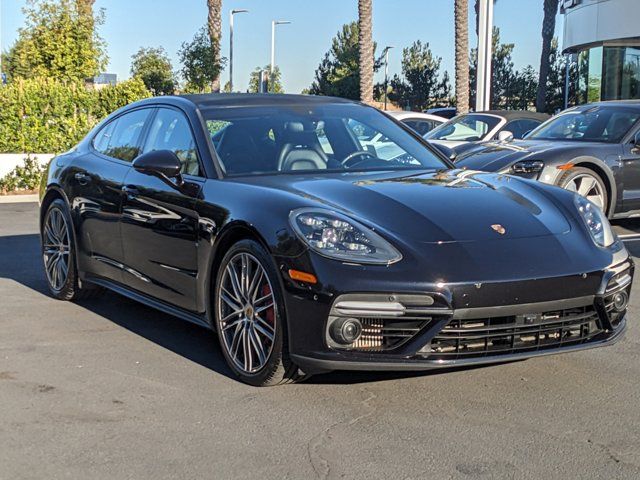 2018 Porsche Panamera Turbo