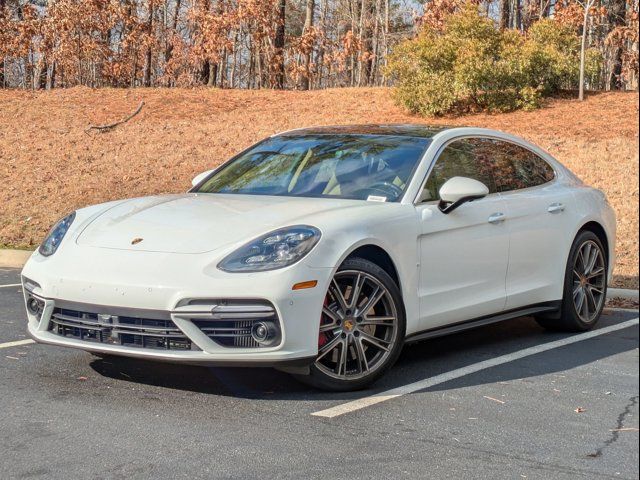 2018 Porsche Panamera Turbo