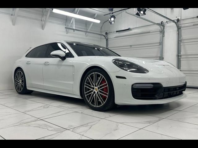 2018 Porsche Panamera Turbo