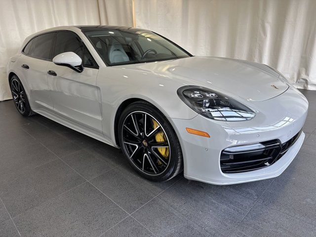 2018 Porsche Panamera Turbo