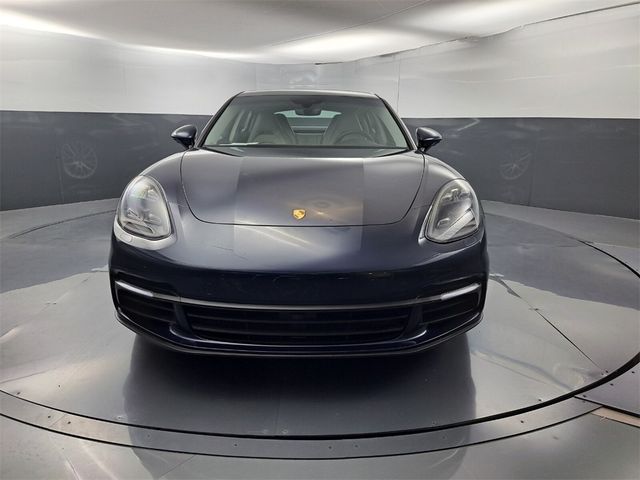 2018 Porsche Panamera E-Hybrid 4