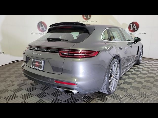 2018 Porsche Panamera 4