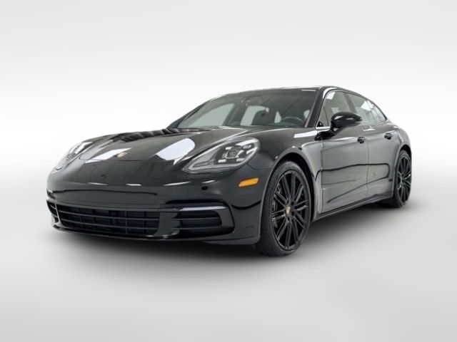 2018 Porsche Panamera 4