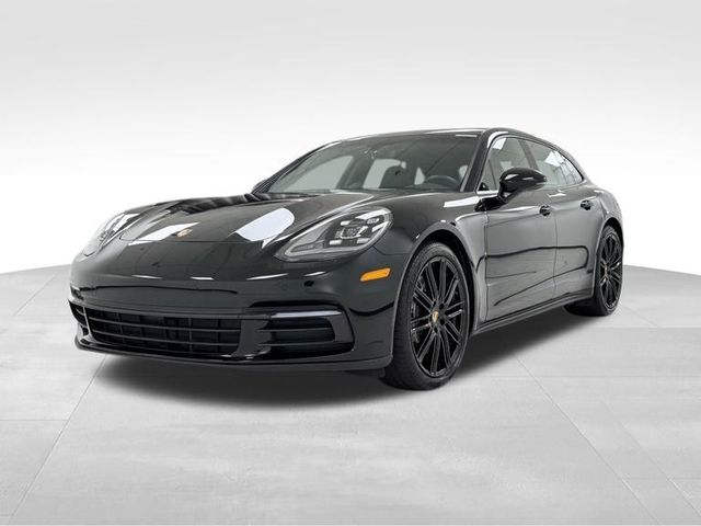 2018 Porsche Panamera 4