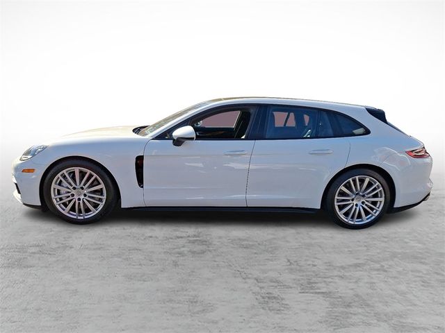 2018 Porsche Panamera 4