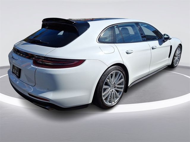 2018 Porsche Panamera 4