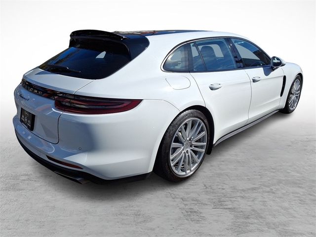 2018 Porsche Panamera 4