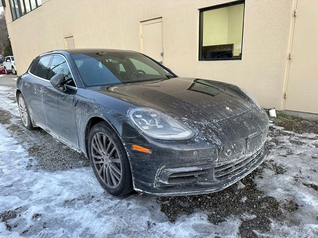 2018 Porsche Panamera 4S