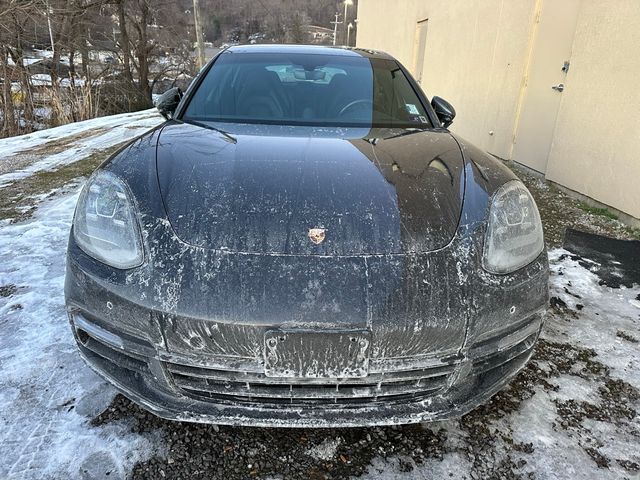 2018 Porsche Panamera 4S