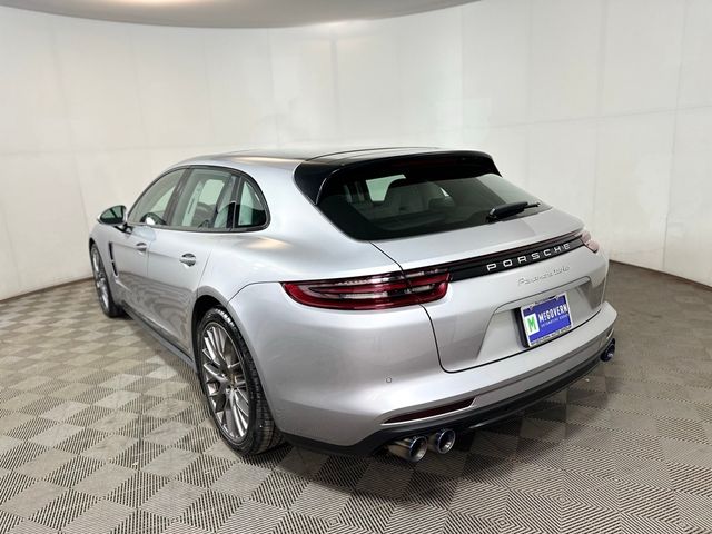 2018 Porsche Panamera Turbo