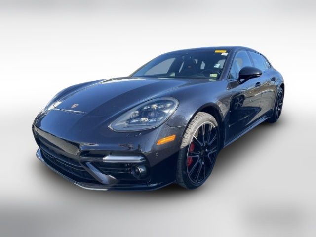 2018 Porsche Panamera Turbo