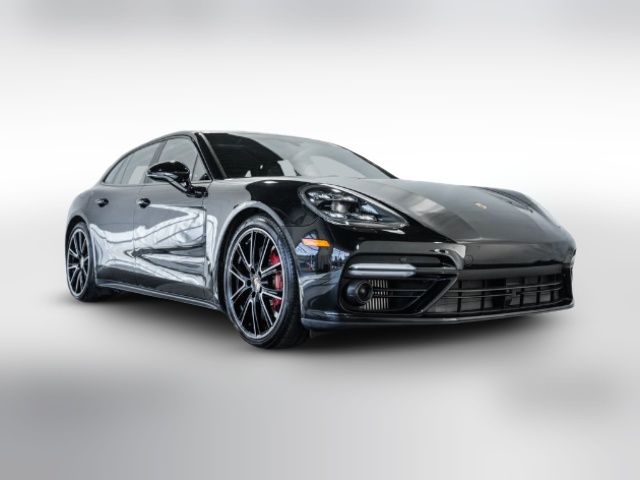 2018 Porsche Panamera Turbo