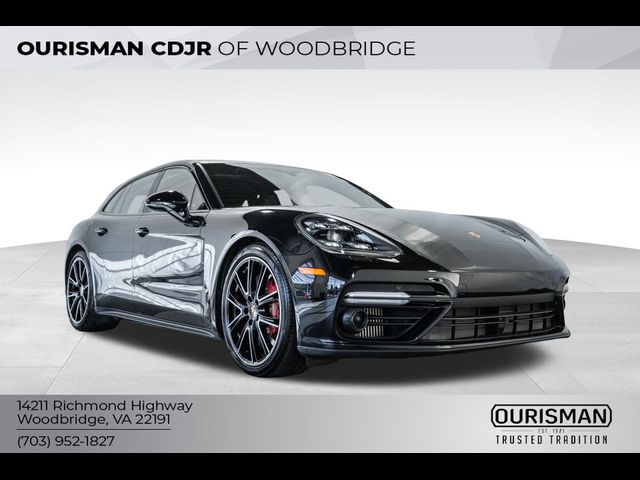 2018 Porsche Panamera Turbo