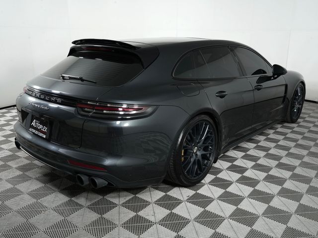 2018 Porsche Panamera Turbo