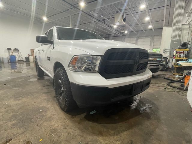 2018 Ram 1500 SLT
