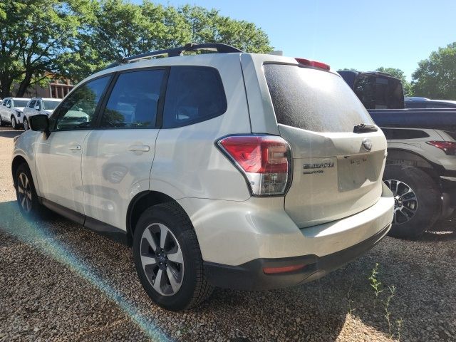 2018 Subaru Forester Base