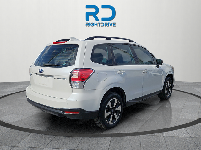 2018 Subaru Forester Base
