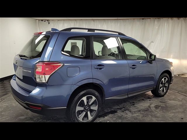 2018 Subaru Forester Base