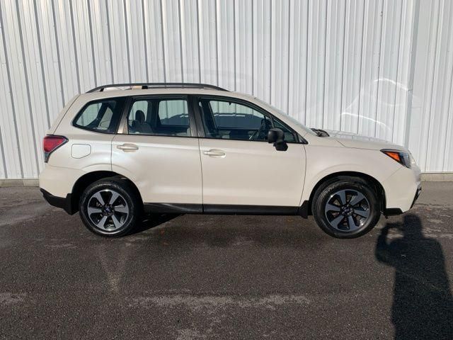 2018 Subaru Forester Base