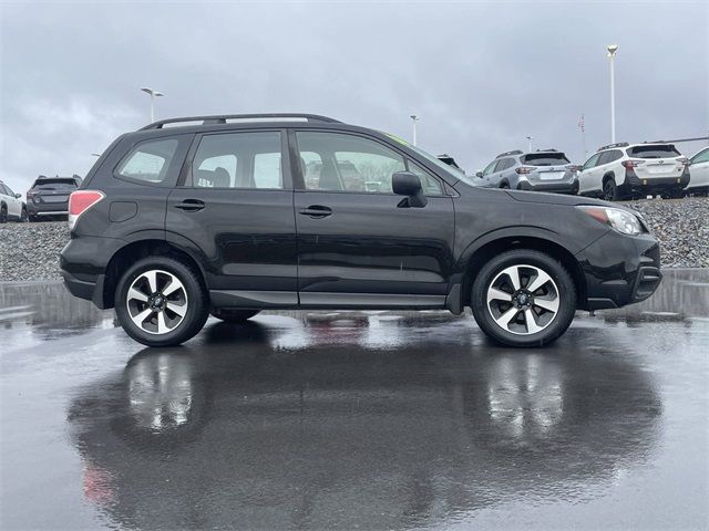 2018 Subaru Forester Base