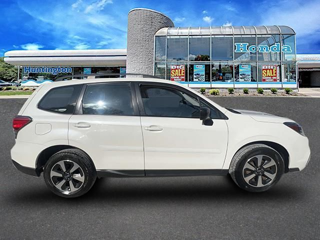 2018 Subaru Forester Base