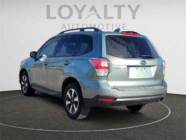 2018 Subaru Forester Base