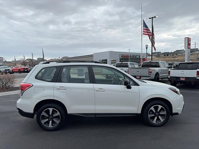 2018 Subaru Forester Base