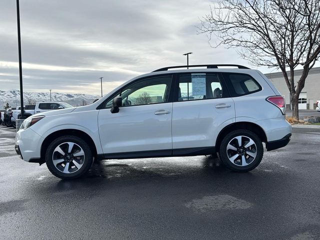 2018 Subaru Forester Base