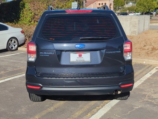 2018 Subaru Forester Base