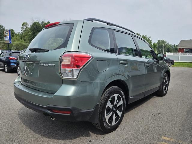 2018 Subaru Forester Base