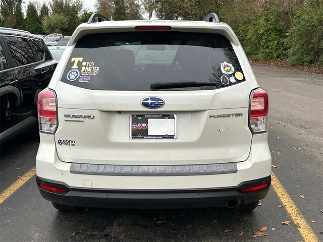 2018 Subaru Forester Touring