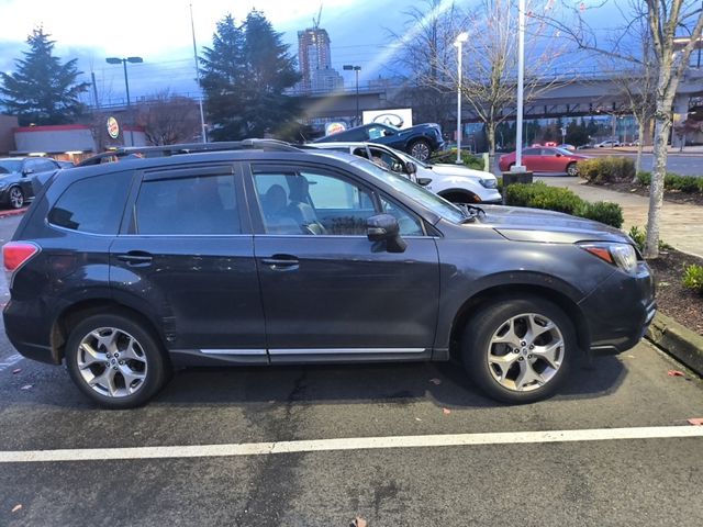 2018 Subaru Forester Touring