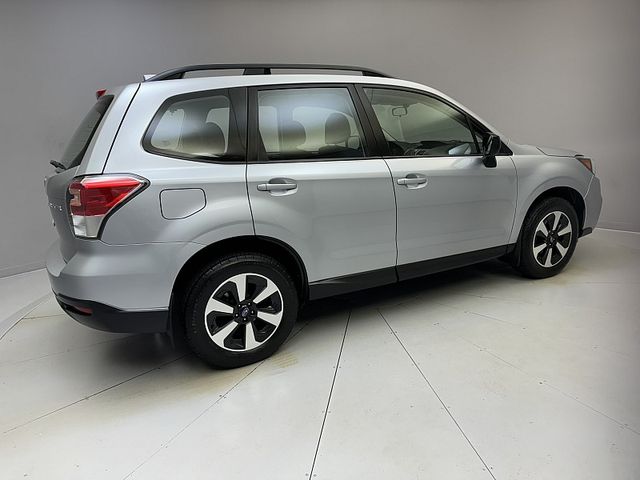 2018 Subaru Forester Base