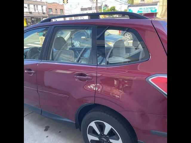 2018 Subaru Forester Base